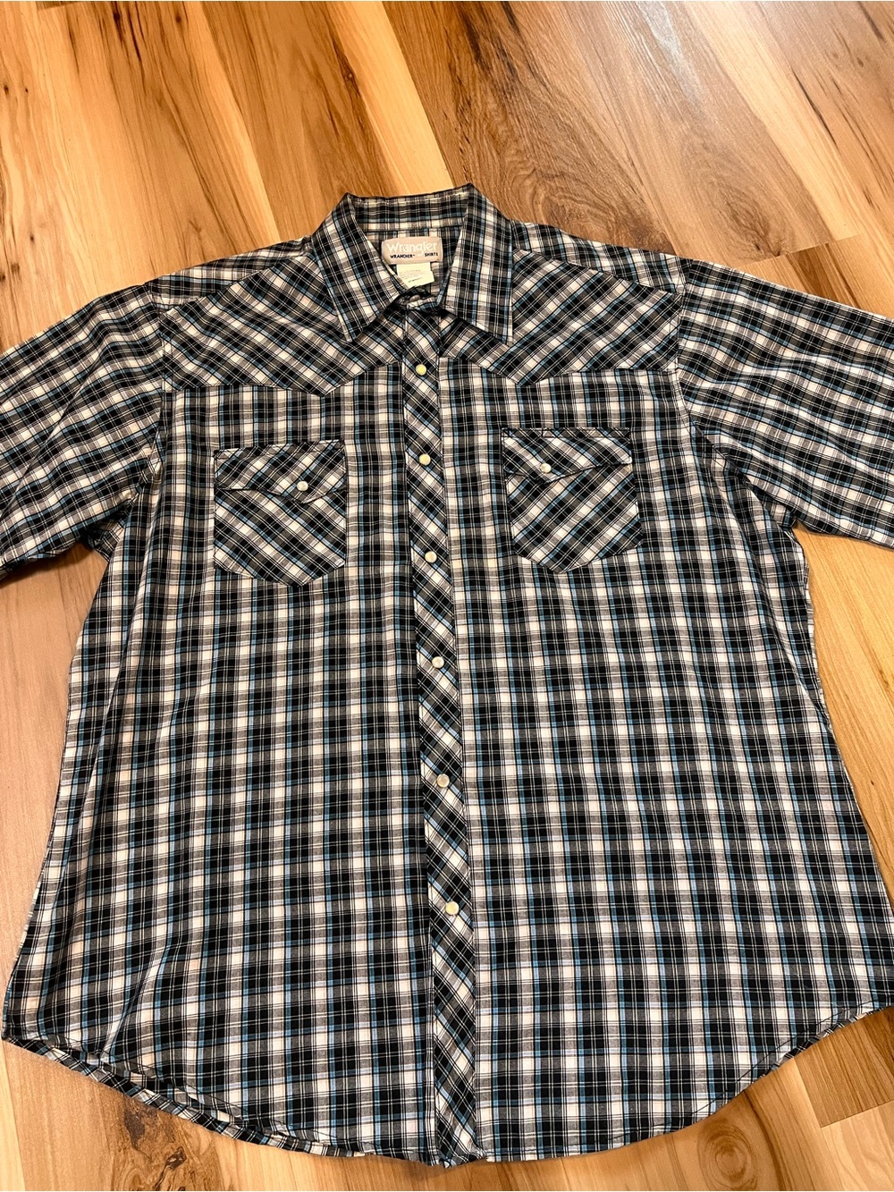 Wrangler Wrancher XL Pearl Snap Short Sleeve Tee Shirt Black Blue Plaid Western